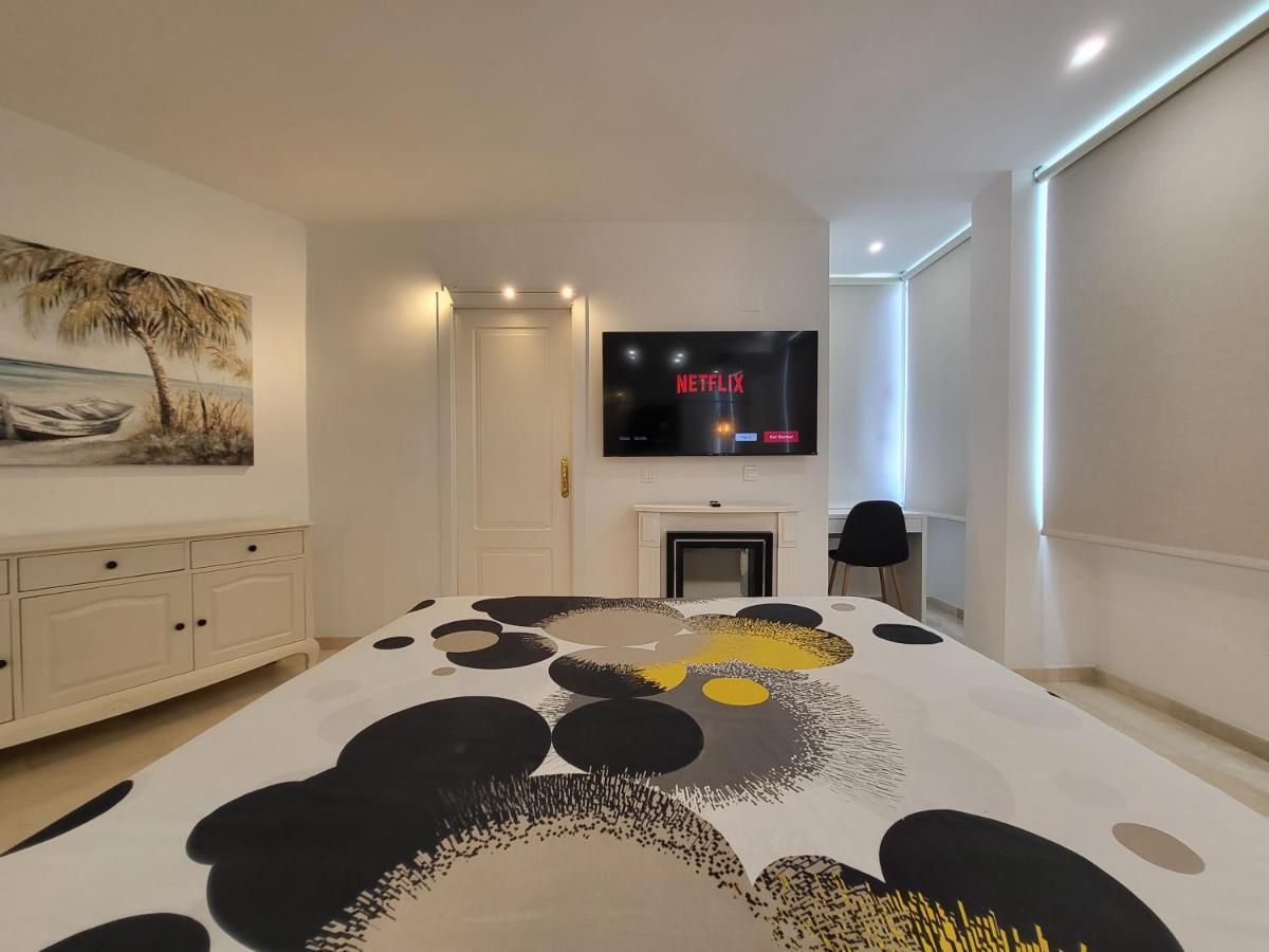 Marbella Edificio Puerto Azul Apartment Exterior foto