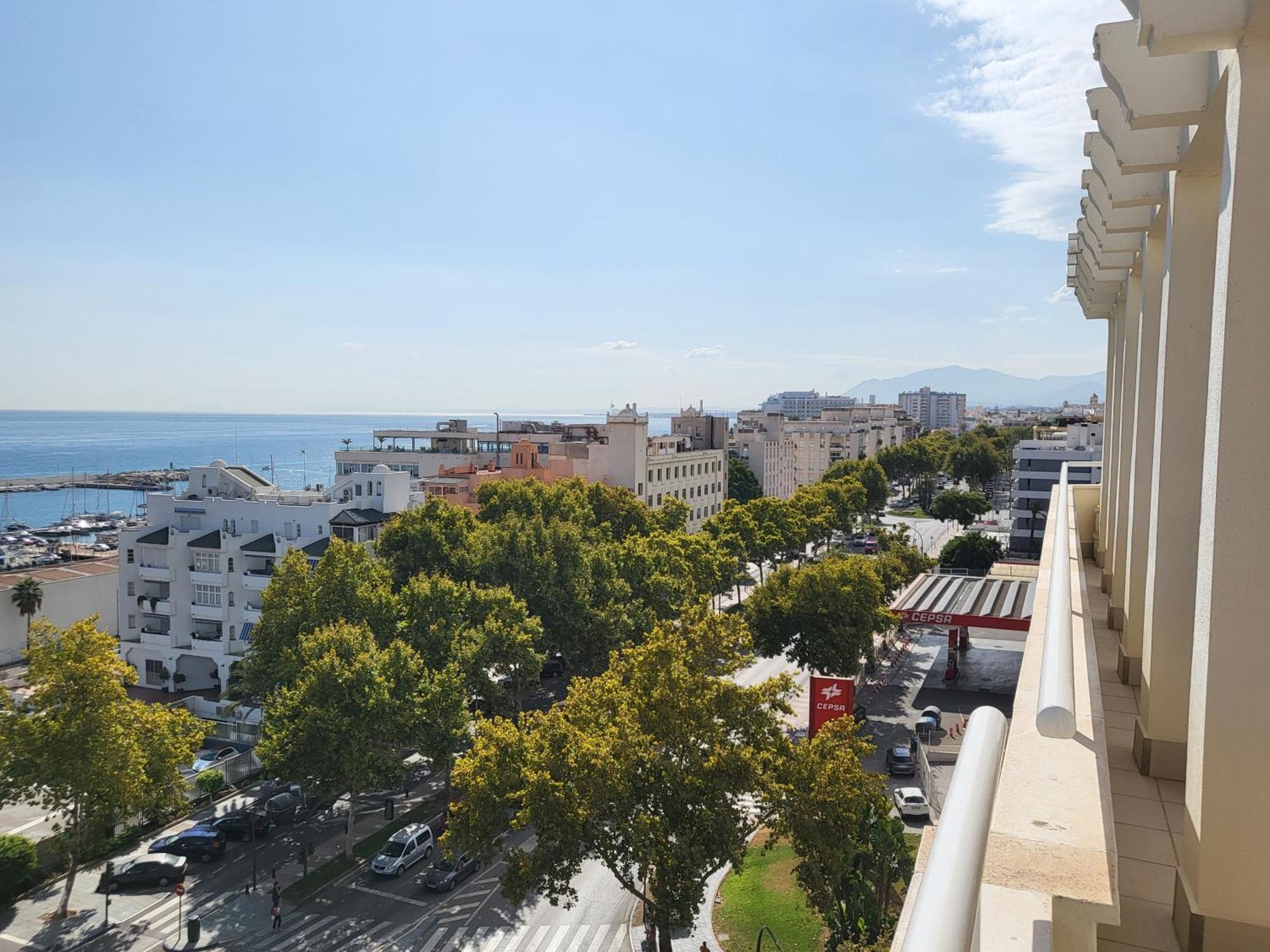 Marbella Edificio Puerto Azul Apartment Exterior foto